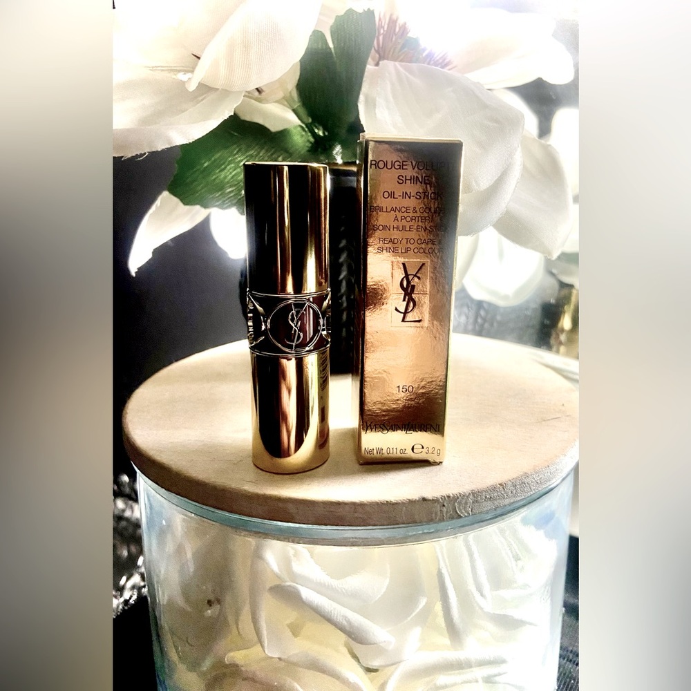 ROUGE VOLUPTÉ SHINE OIL-IN-STICK Lip Color